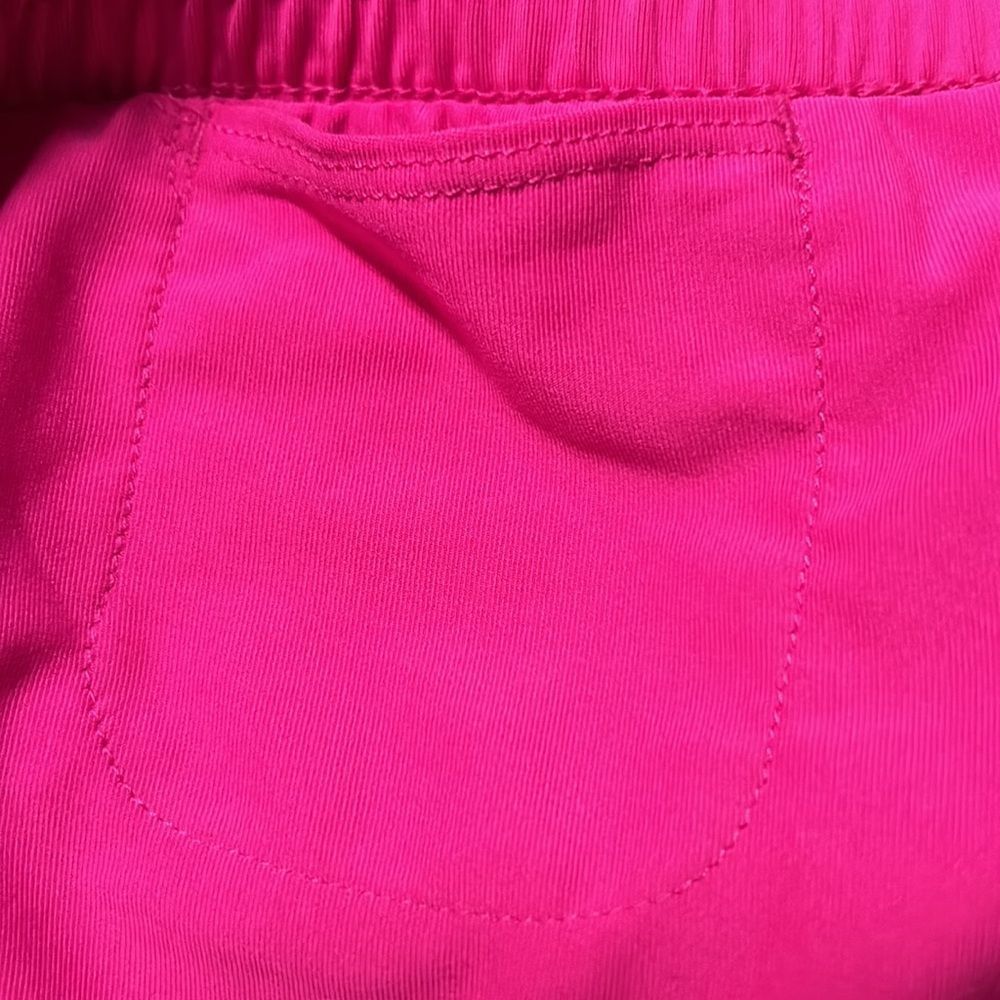 Sports essentials shorts - Picture 4 of 5